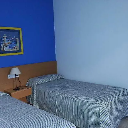 Hotel Clipper & Torroella de Montgrí