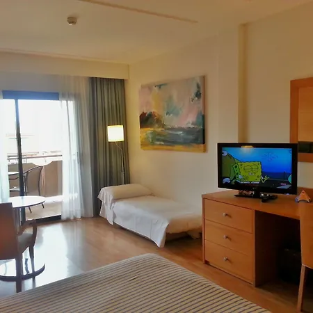 Clipper & Hotel
